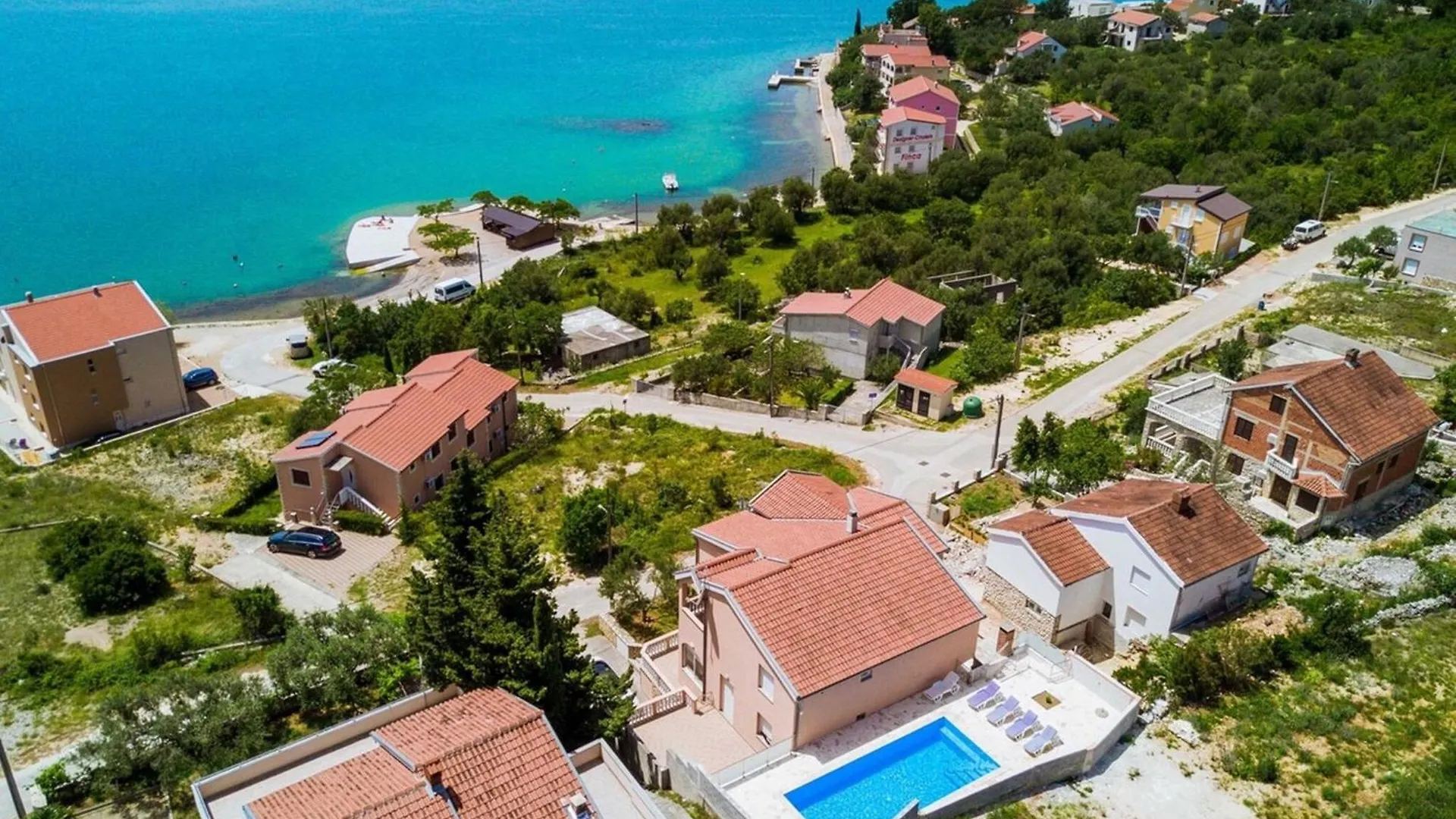 Capacious Holiday Home In Maslenica 0*,