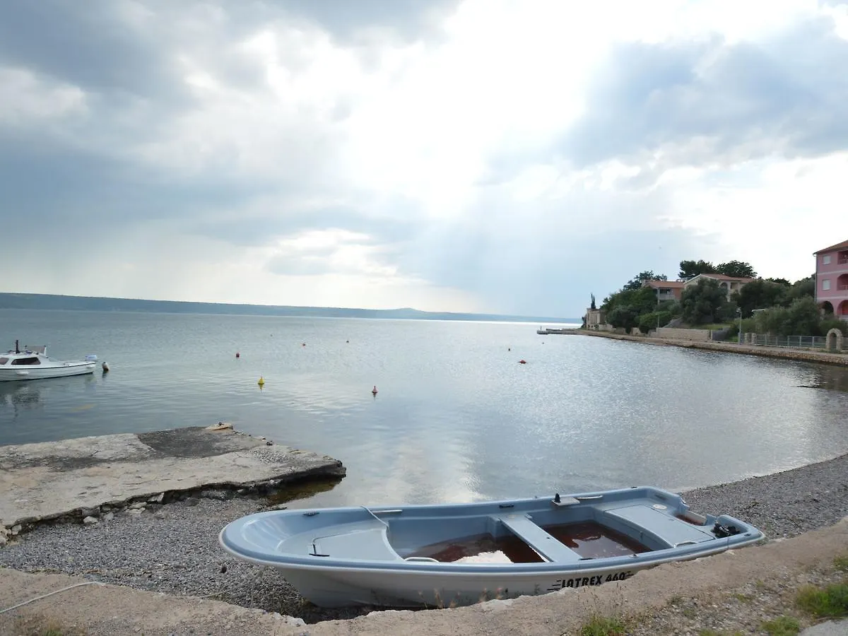 Capacious Holiday Home In Maslenica 0*,