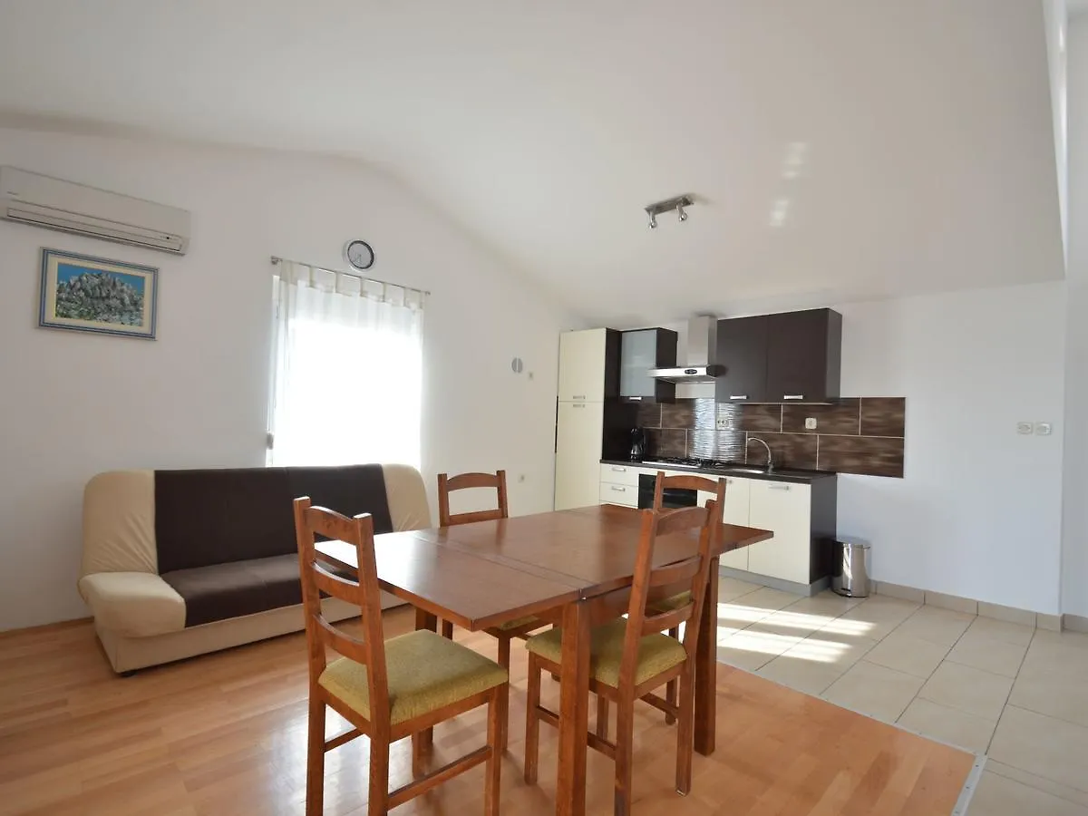 Capacious Holiday Home In Maslenica