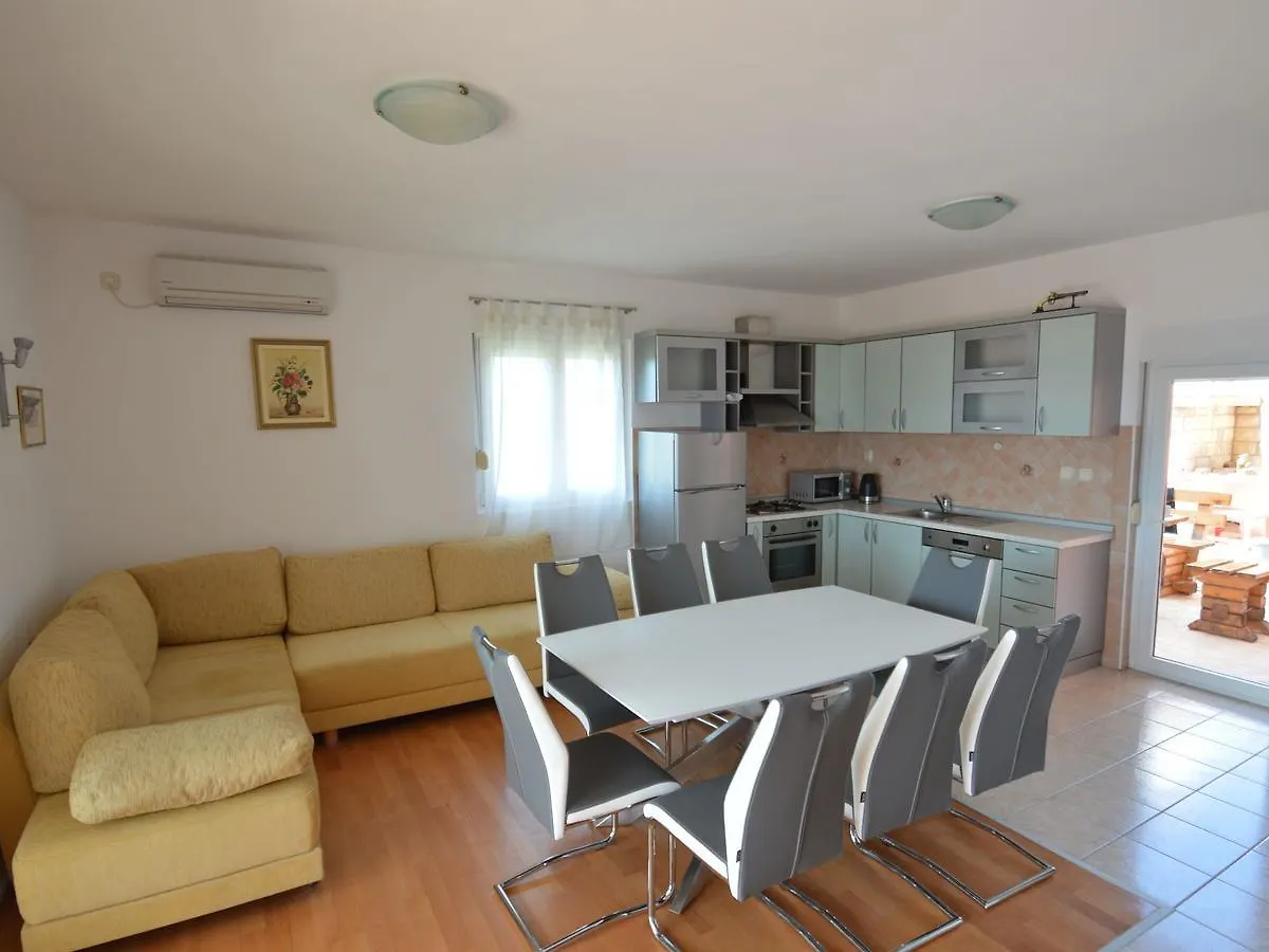 Capacious Holiday Home In Maslenica Croatia